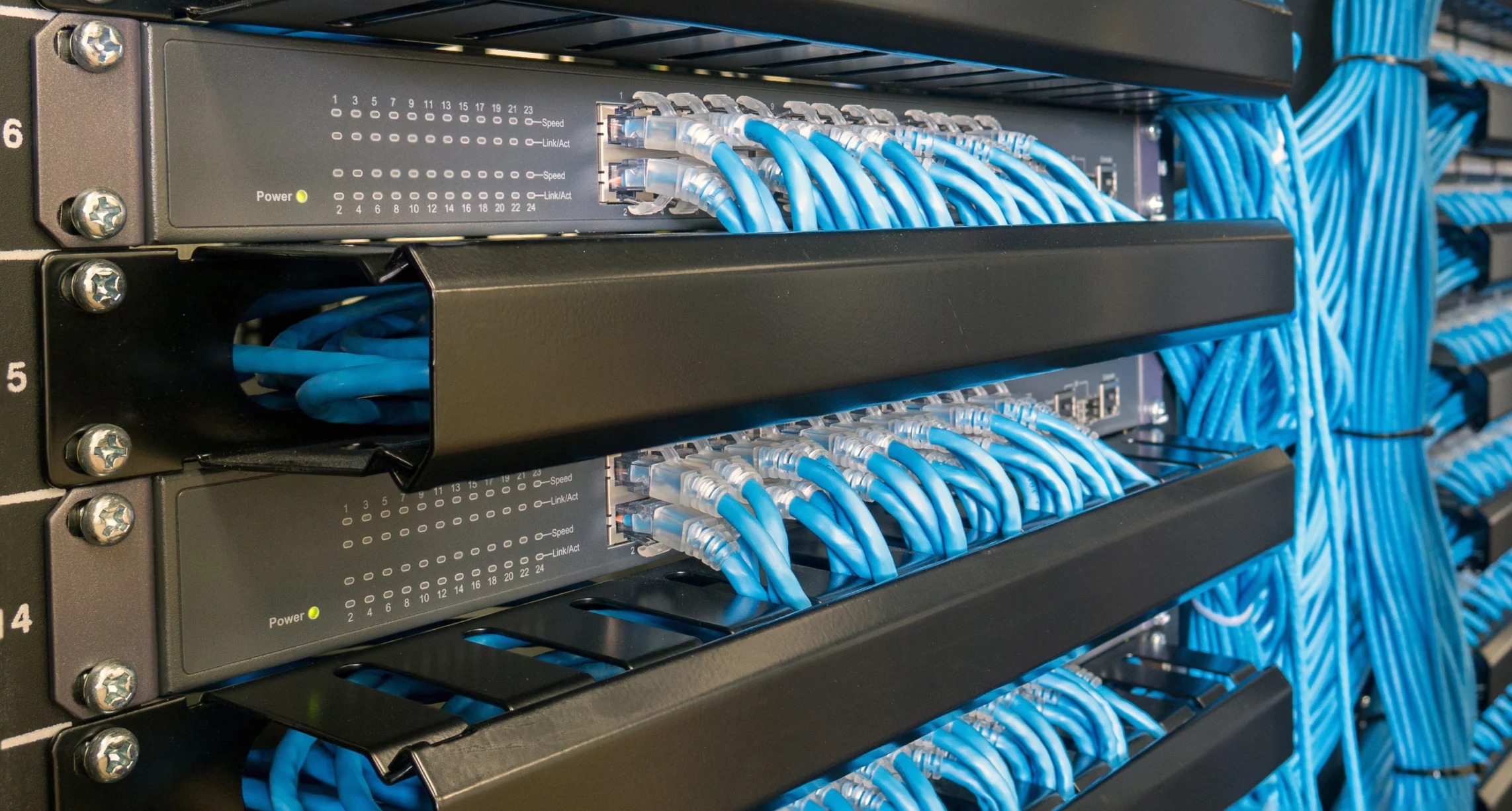 Servidores e infraestructura de red